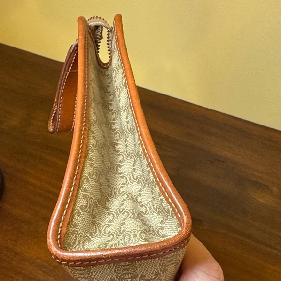 Celine Triumph Logo Clutch Leather Trim Vintage Beige & Brown Bag - Picture 15 of 16